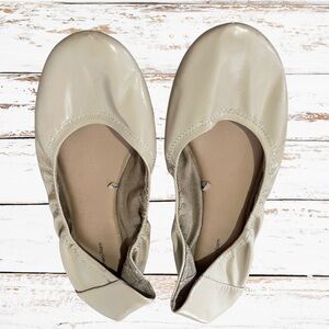 Time & Tru Memory Foam Nude Flats, Elastic Sides, Women's Size 11